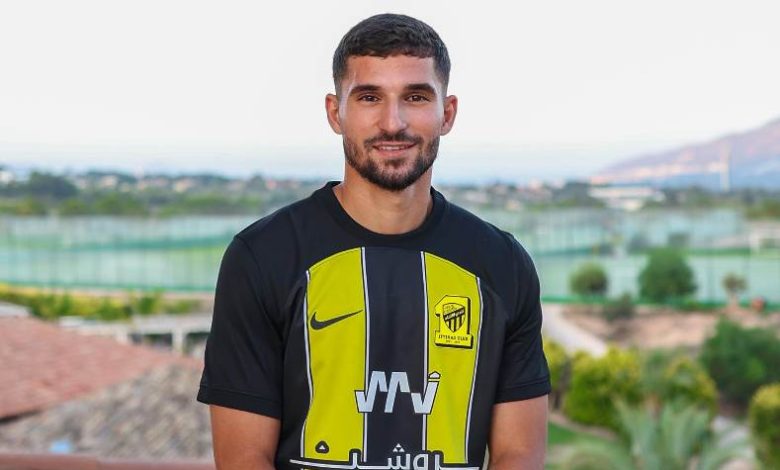 الجزائري حسام عوار ينضم رسميًا إلى الاتحاد السعودي - يلا شوت - Yalla Shoot اهم مباريات اليوم بث مباشر كورة لايف الجزائري حسام عوار ينضم رسميًا إلى الاتحاد السعودي