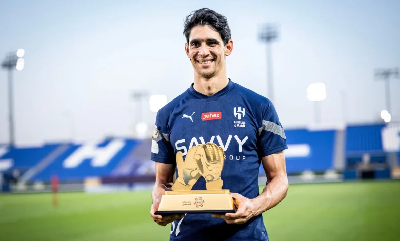 ياسين بونو - يلا شوت - Yalla Shoot اهم مباريات اليوم بث مباشر كورة لايف بونو يتألق مع الهلال السعودي ويعبر إلى نهائي كأس السوبر